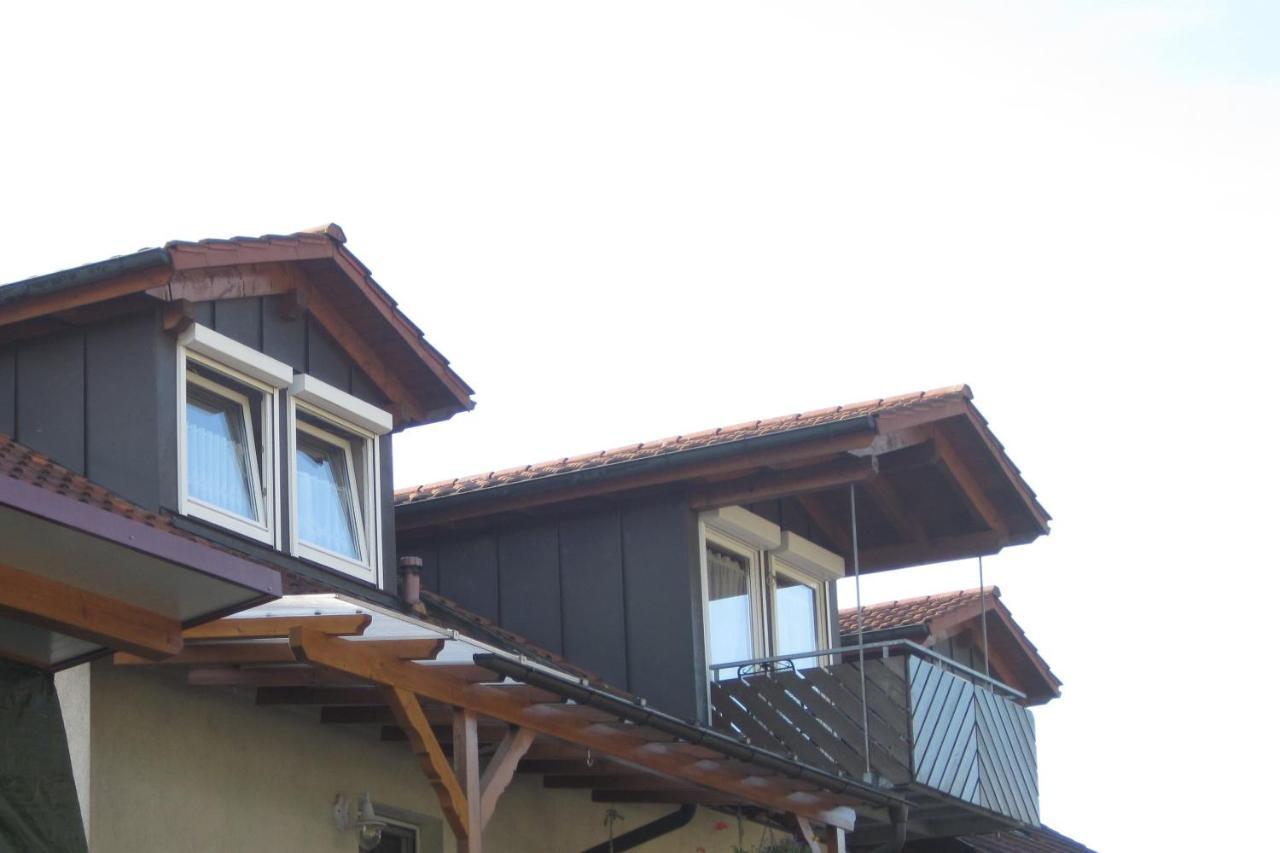 Weingut & Strausswirtschaft Vogel Vogtsburg Exterior foto