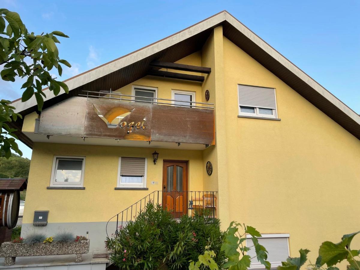Weingut & Strausswirtschaft Vogel Vogtsburg Exterior foto