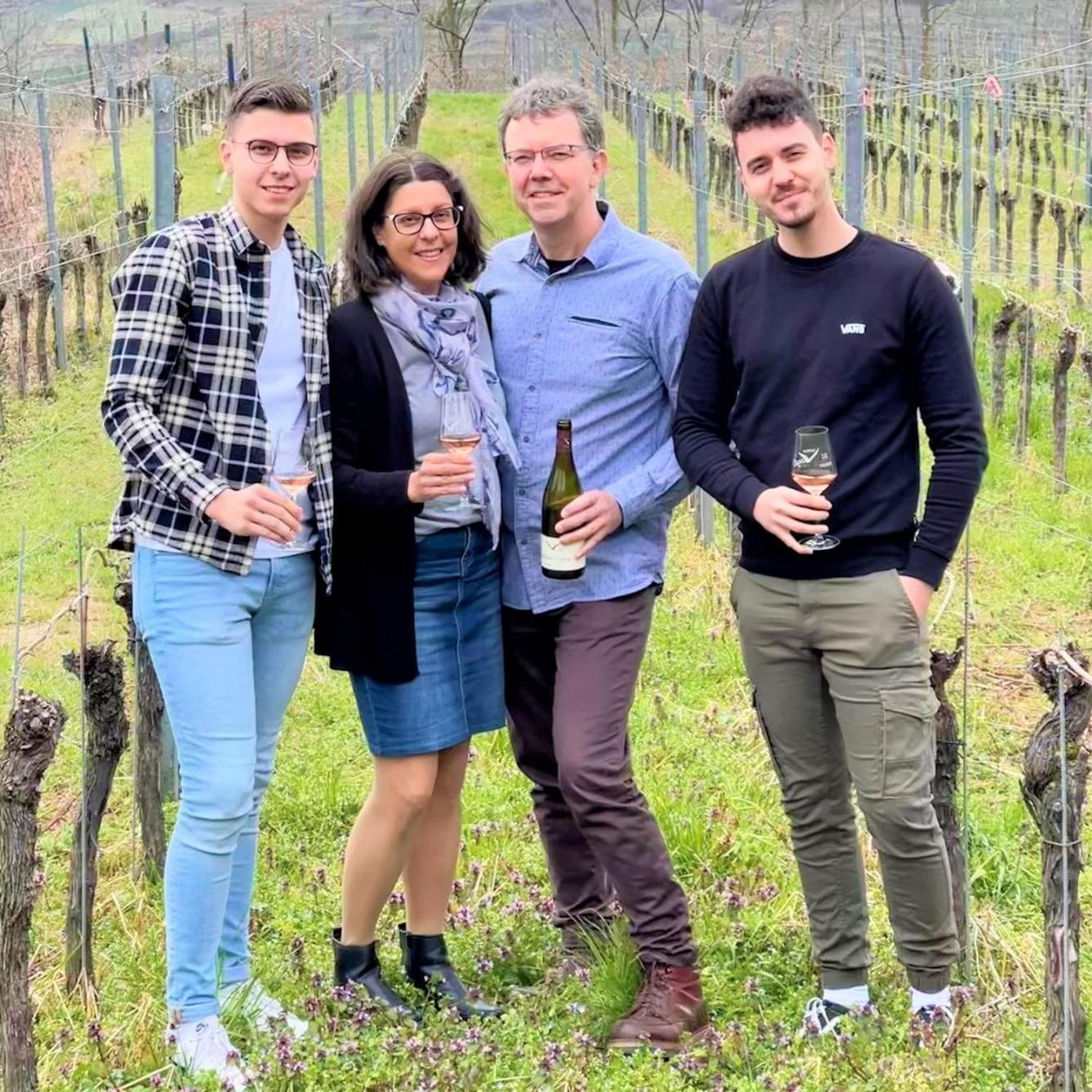 Weingut & Strausswirtschaft Vogel Vogtsburg Exterior foto